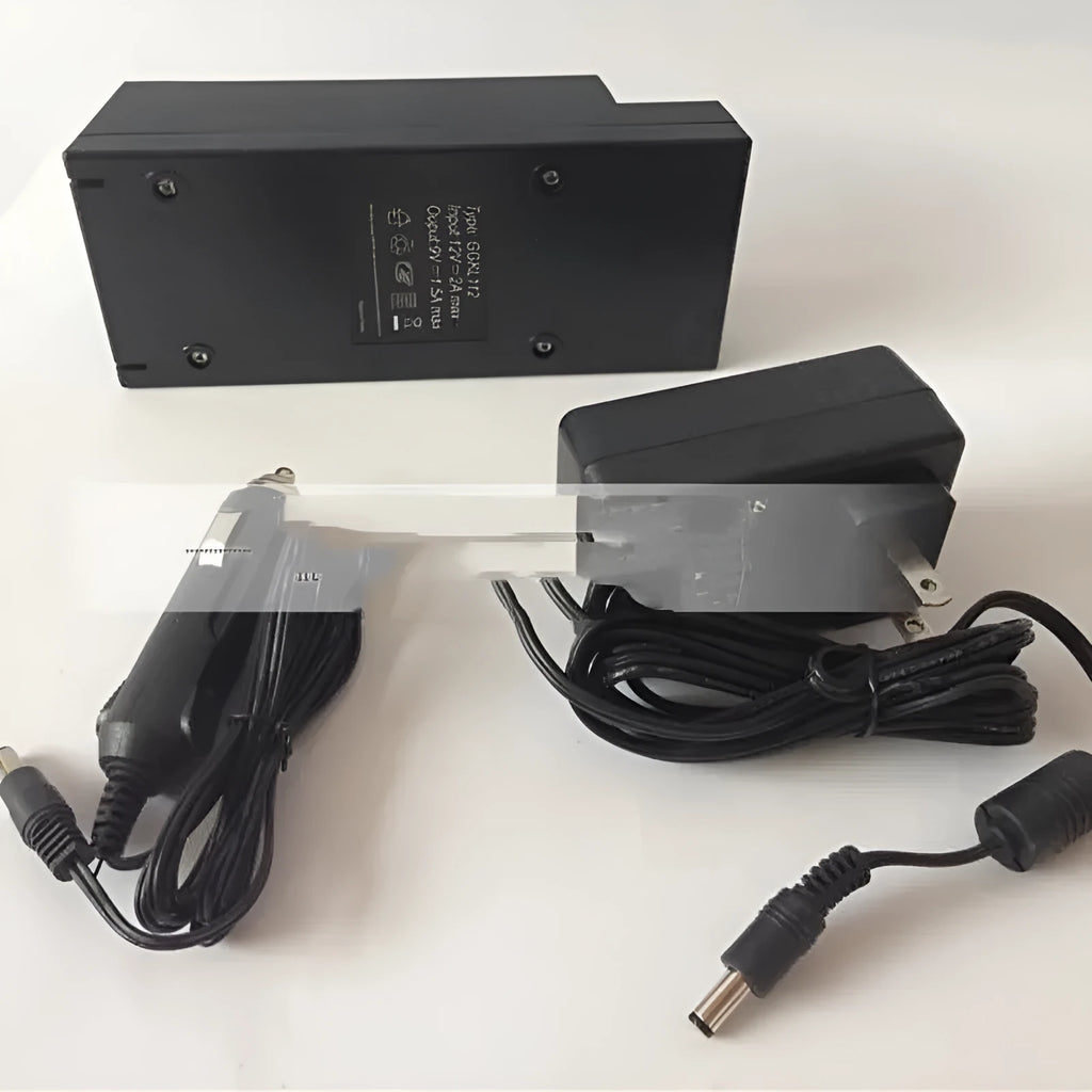 GKL112 model 220V car charger installation component with US plug specifications and 50g weight