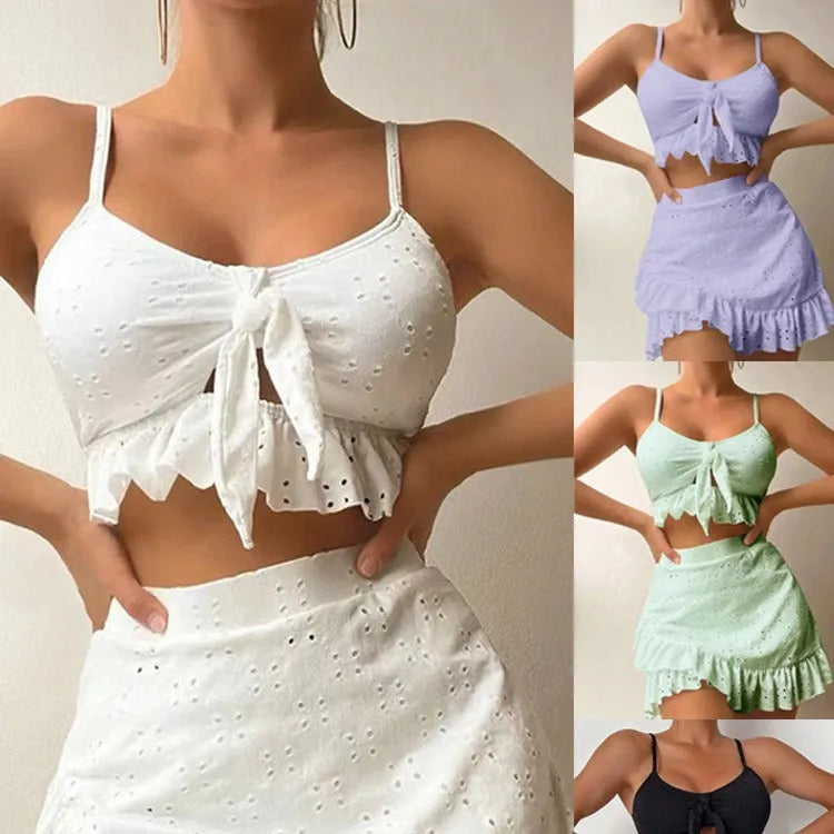 Women's solid colour three-piece bikini with split hip skirt in polyester fabric with lining