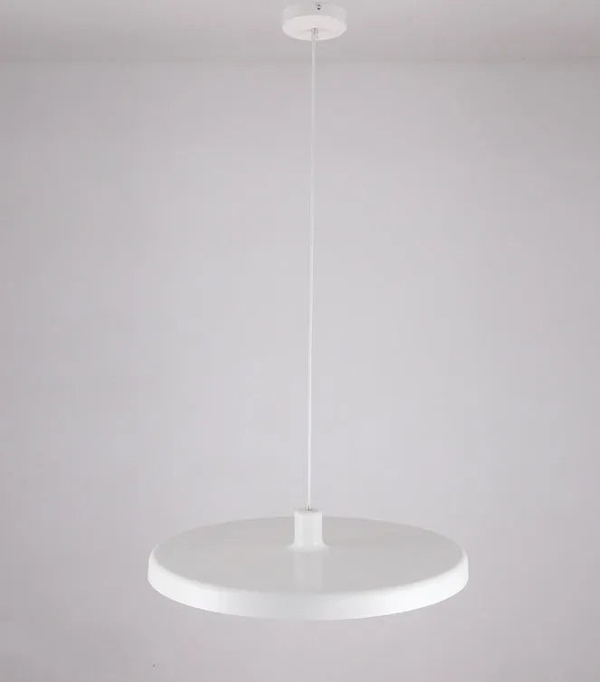 Aluminium alloy restaurant chandelier in black or white finish with three diameter size options