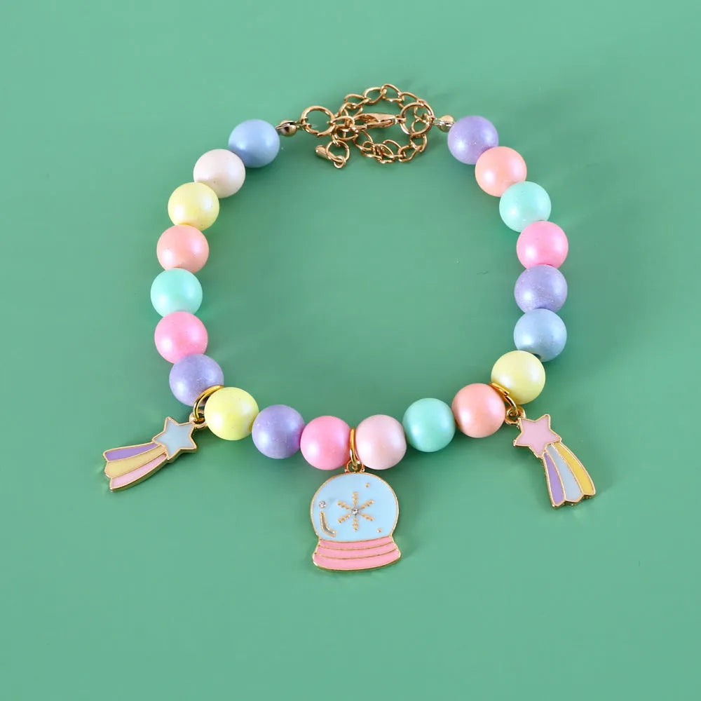 Macaron-coloured pet accessory set with resin headdress, collar, necklace and bracelet for photography
