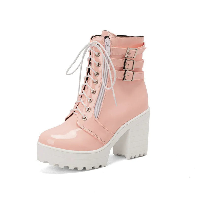 Women's black ankle boots with chunky 6-8cm rubber heel and front lace-up design