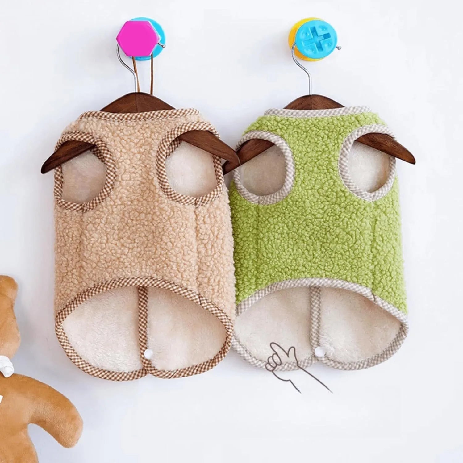 Green coral fleece dog sweatshirt vest with leash ring for small pets