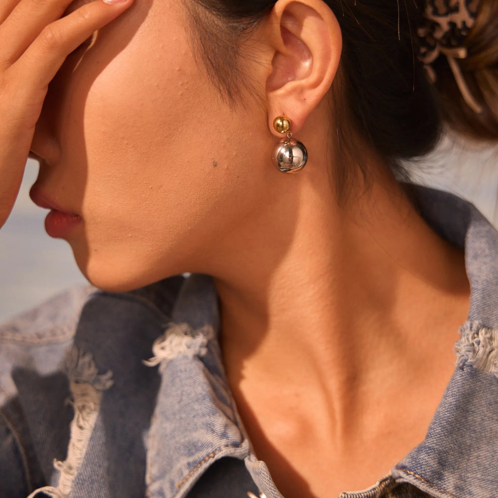 Women's stainless steel 18K gold electroplated round bead geometry ear studs