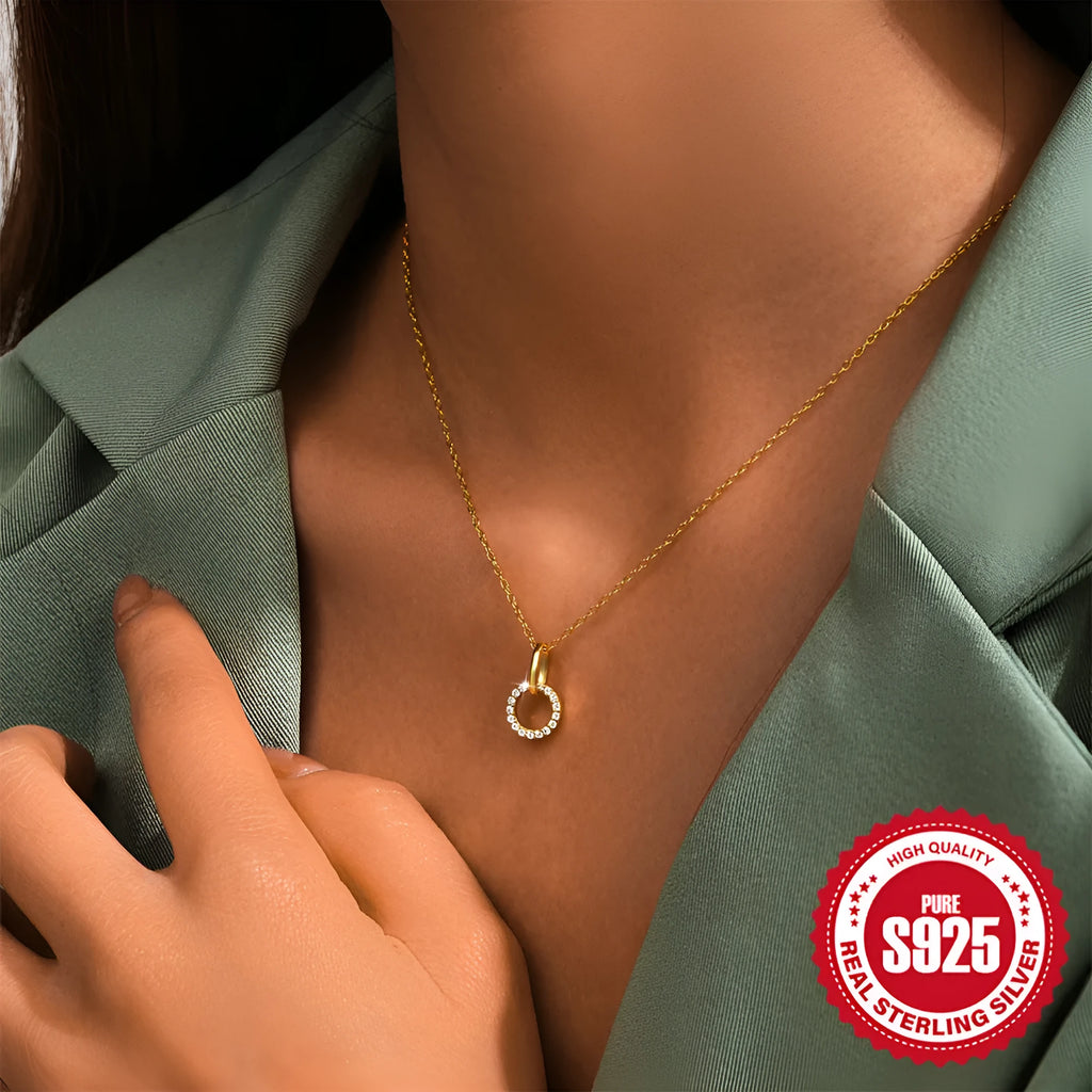 S925 sterling silver interlocking geometric pendant clavicle chain necklace with micro zircon details on gold-tone finish