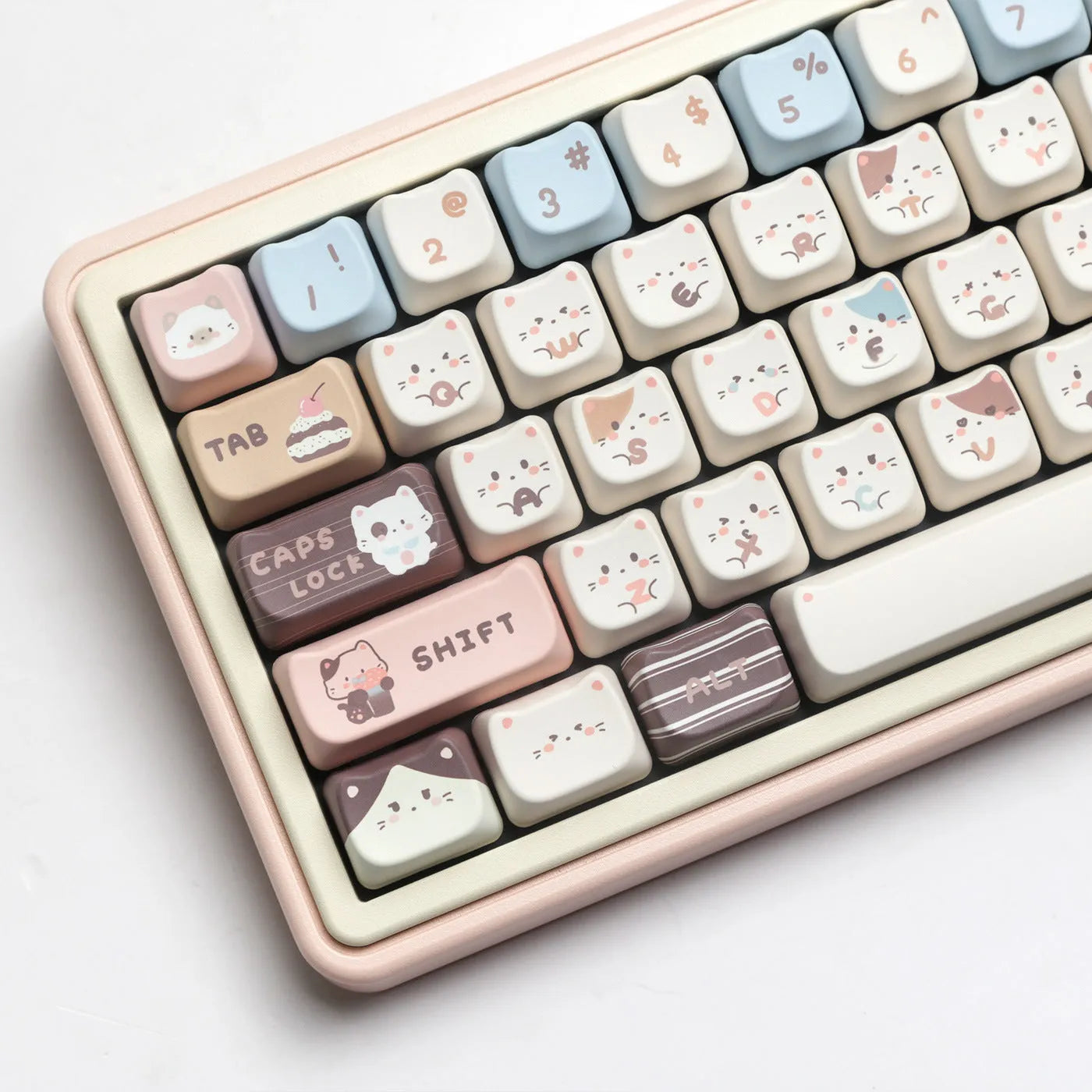 High Sea Salt Cat PBT sublimation key caps for mechanical keyboards with colourful design