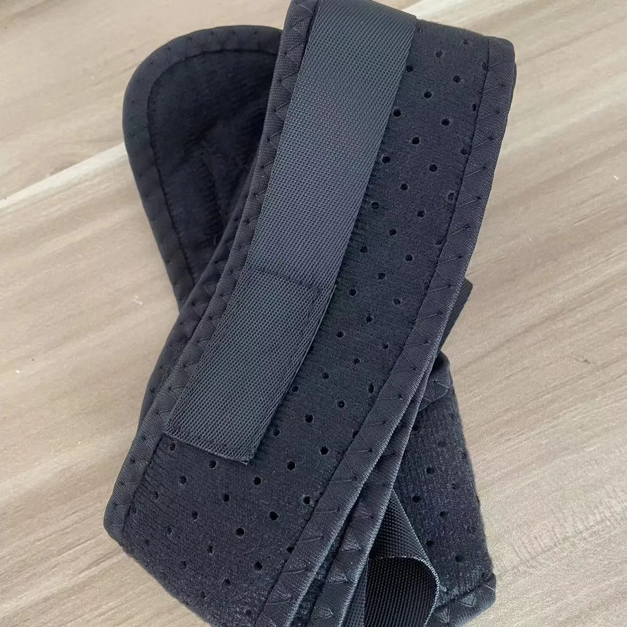Babaka nylon sitting posture correction belt for back support and anti-humpback posture improvement
