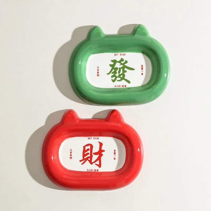 12cm ceramic pet food bowl with an animal-themed design such as a frog, panda, or pig.