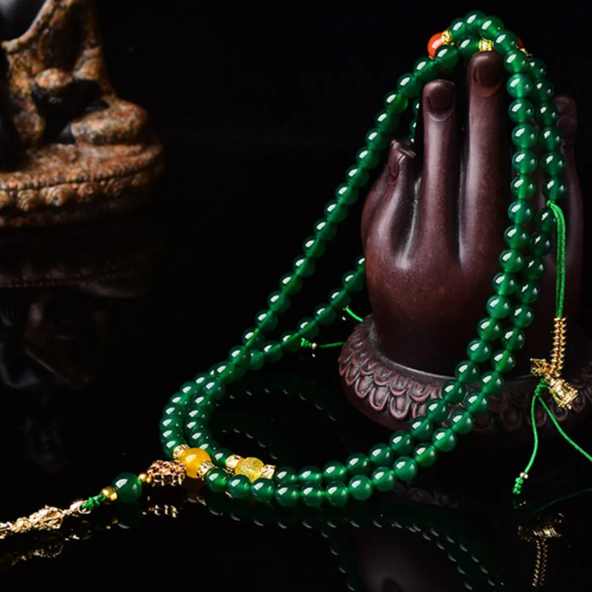 Brazilian natural green agate multi-circle bracelet for men and women on a wrist
