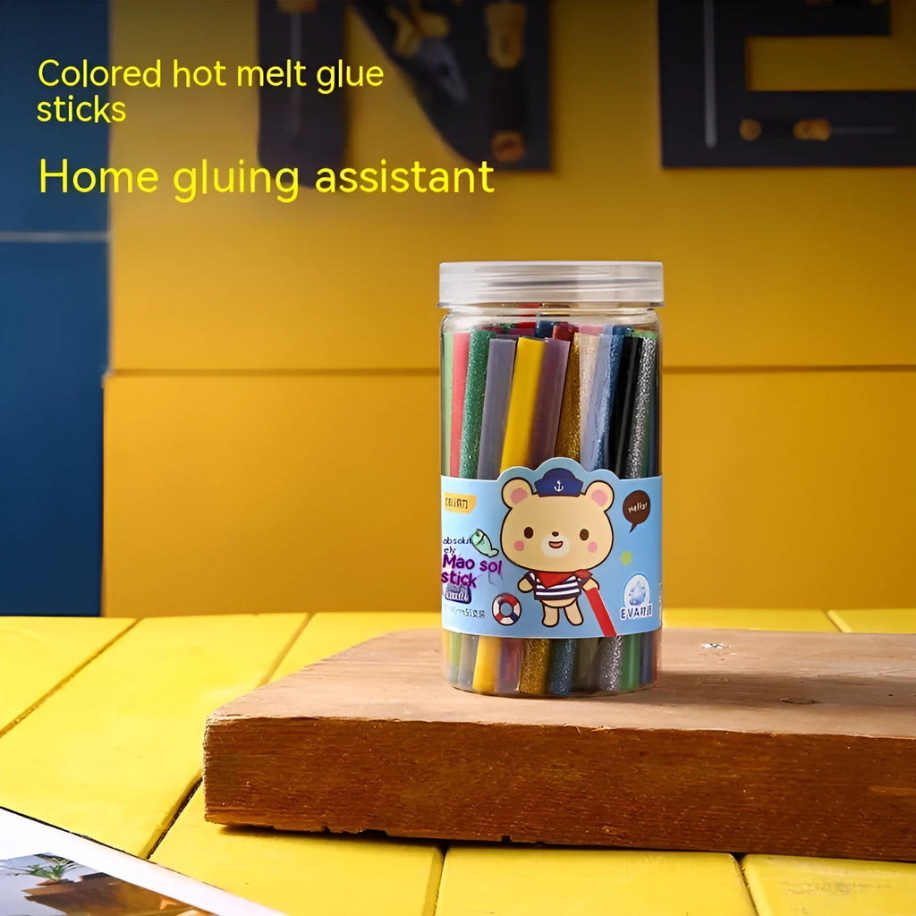 55 transparent hot melt glue sticks in packaging with 7mm diameter for craft glue guns