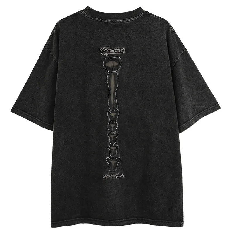 Skull graphic cotton t-shirt in black with loose fit and drop-shoulder sleeves