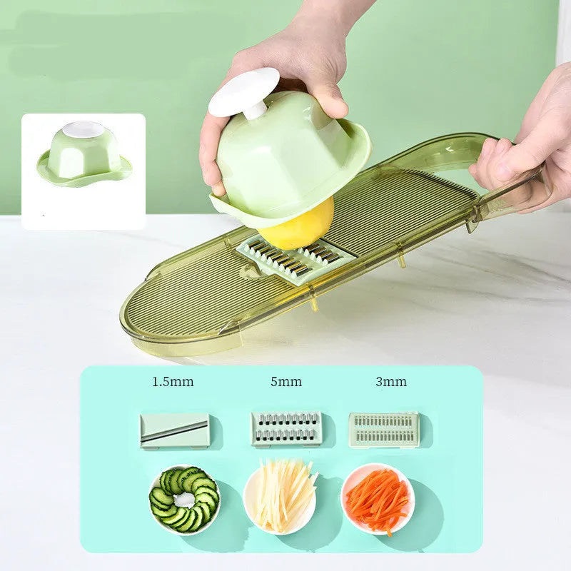 Transparent green multifunction kitchen chopper with stainless steel blades and 1.5-litre capacity box