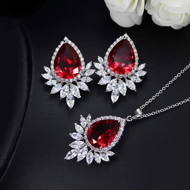 Bridal jewellery set with matching necklace, earrings and bracelet in blue, red or white colours