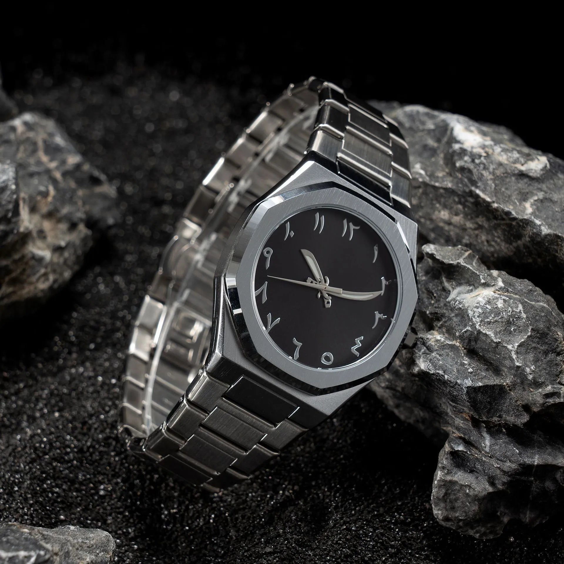 Business casual men's steel belt quartz watch with slim 10mm case on wrist
