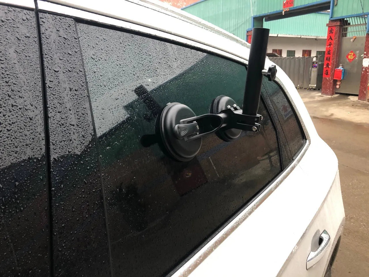 Black off-road car flagpole sucker base with round glass suction cup, showing ABS and rubber construction.