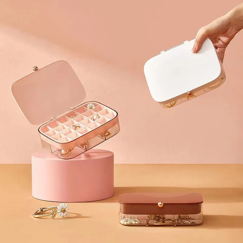 Green modern minimalist jewelry storage box with multi-layer compartments measuring 17 by 11 by 4.6 centimetres