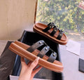 Women's patent leather Roman style sandal slippers in sheepskin with solid colour options