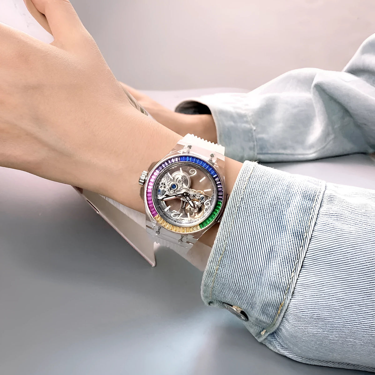 Full-automatic mechanical watch with hollow large dial, transparent surface, 14mm thickness, stainless steel back, white ribbon.