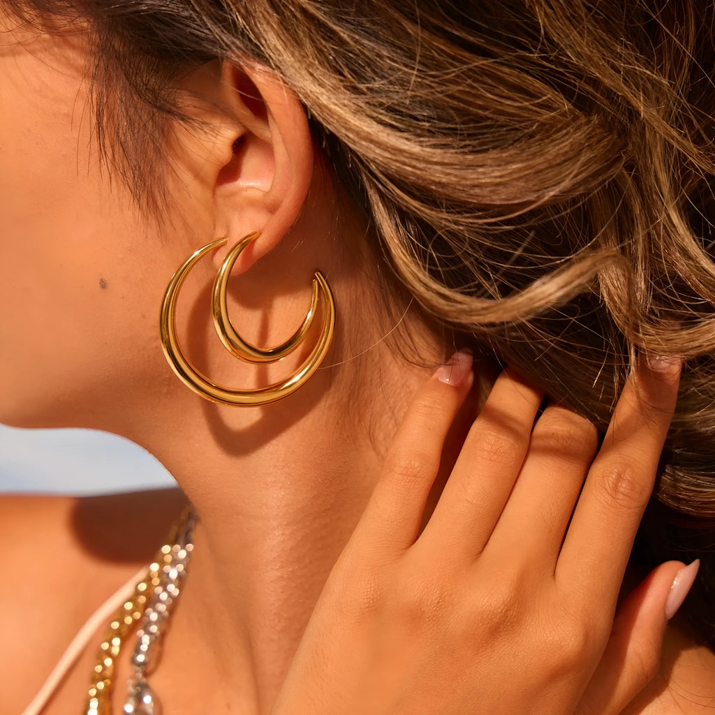 Titanium steel geometric hoop earrings with 18K gold plating in large and small sizes