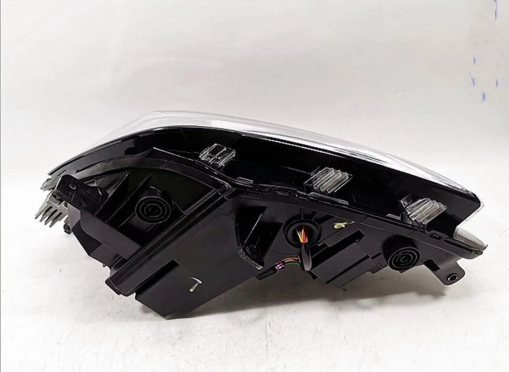 Car headlight unit with 9-line LED daytime running light pattern for 2018-2021 vehicle models