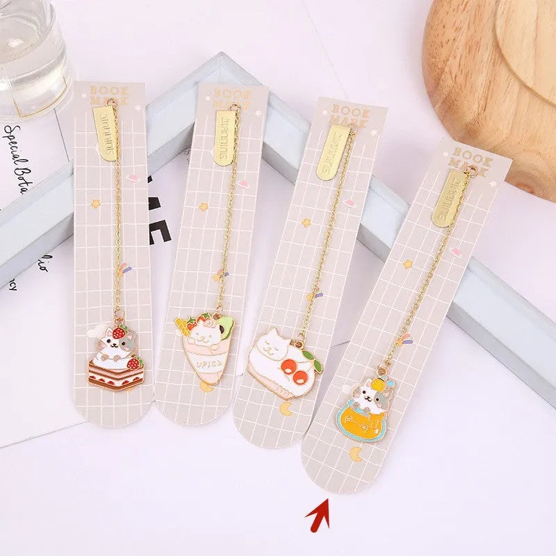 Creative metal cat bookmark pendant with cartoon designs measuring 3.8cm by 18.3cm