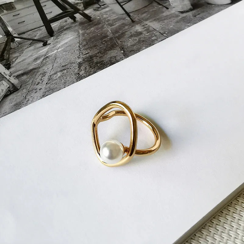 Adjustable gold plated faux pearl ring for women with minimalist Korean style open band and geometric design