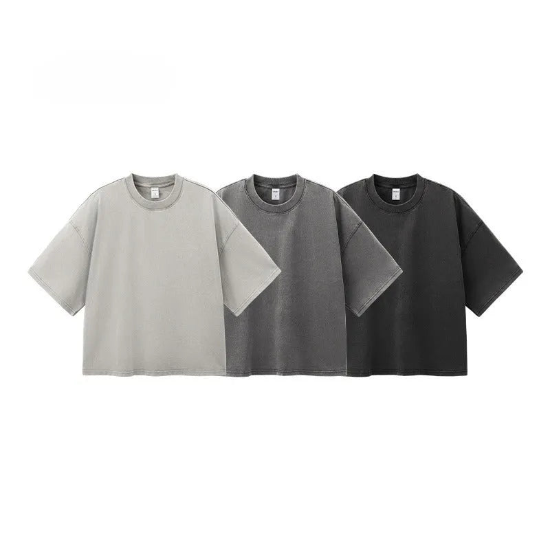 Men's vintage washed-out cotton T-shirt in khaki light colour with loose fit and drop-shoulder sleeves