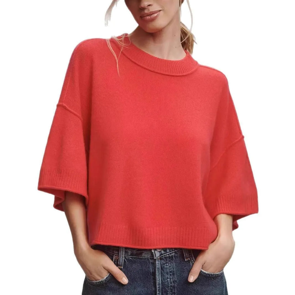 Red hot girl style short T-shirt with exposed navel design and regular sleeves