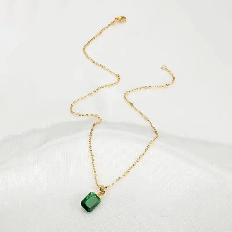 Copper rectangular geometric necklace with quadrilateral pendant on O-ring chain, XL1006 Green colour