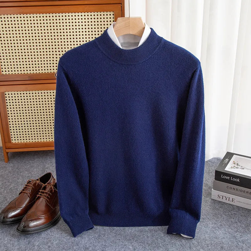 Men's half-collar loose fit wool sweater in rough yarn construction showing light business style