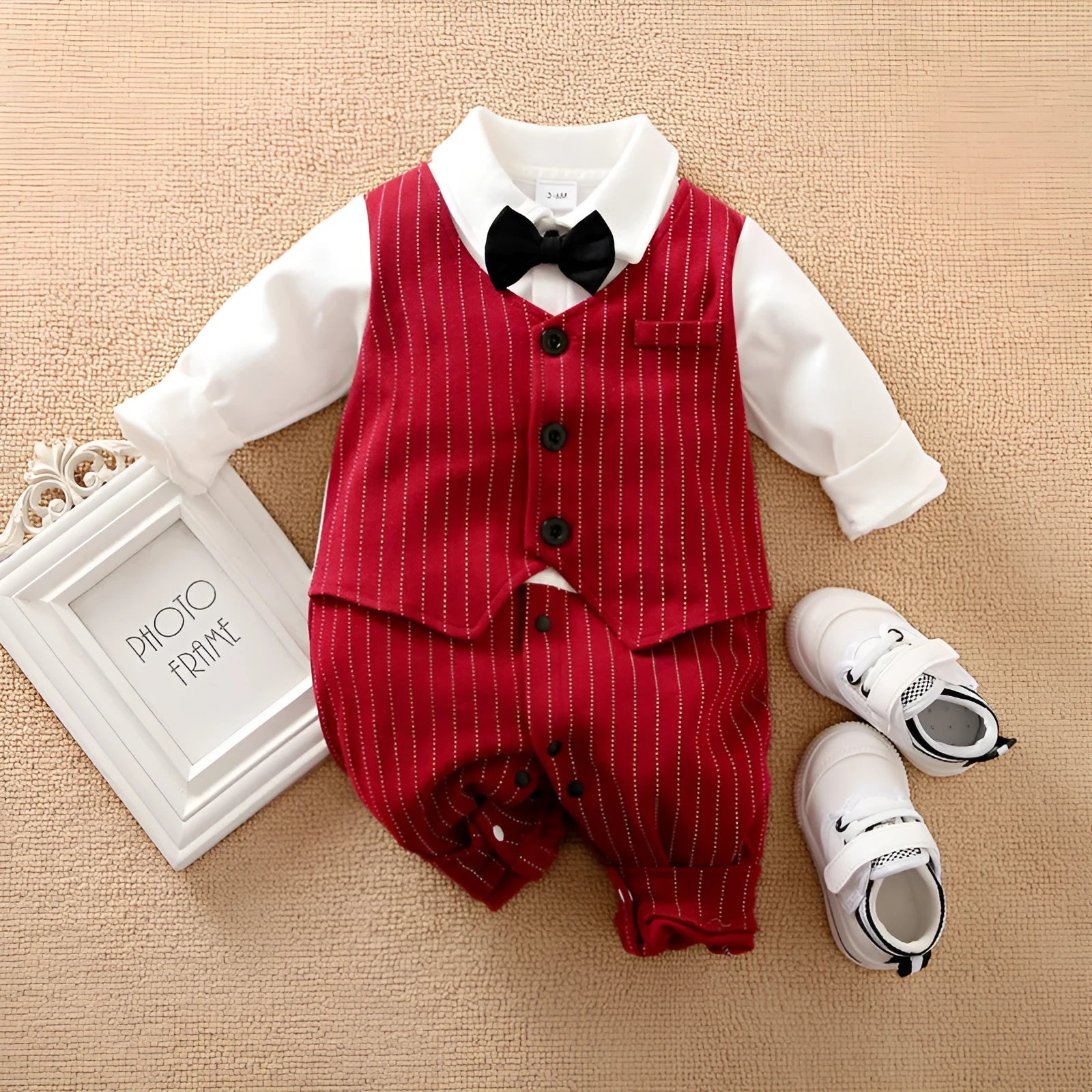Wine red long sleeve cotton baby boy romper one-piece suit for spring and autumn