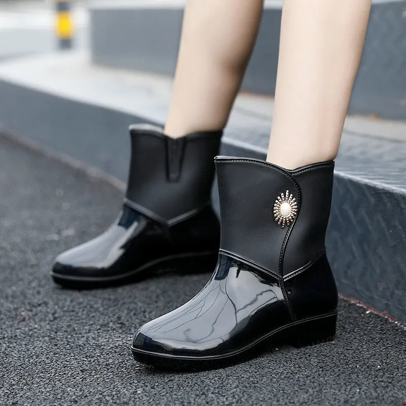Women's middle tube PVC rain boots in beige colour with low tube socks design and warming thickness
