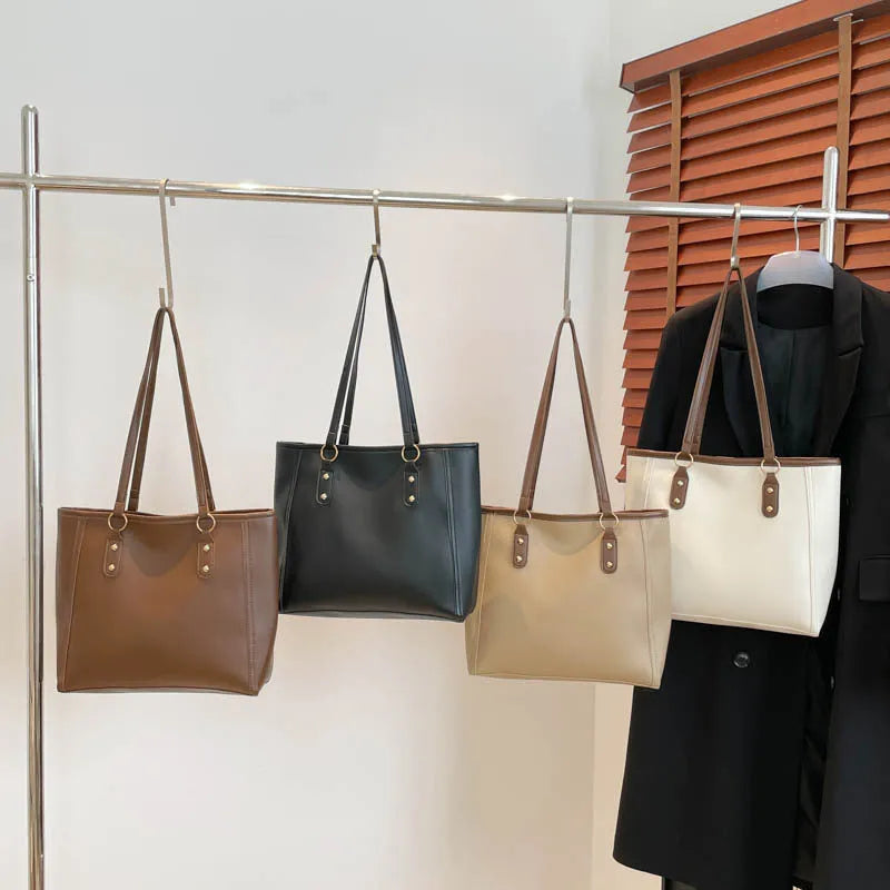 Korean style horizontal square shoulder underarm bag in PU material with sandwich pocket design