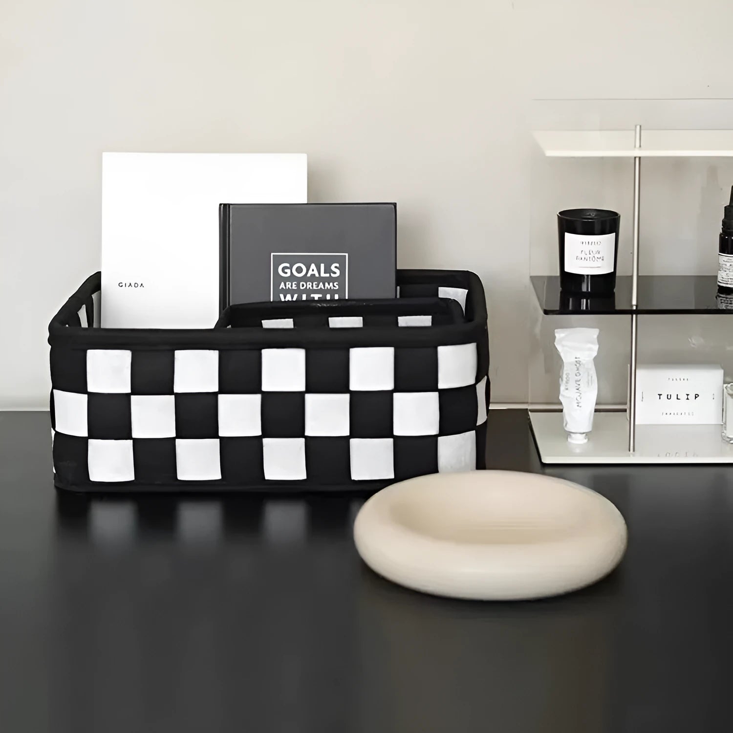 Checkerboard patterned folding felt storage basket showing 37x29x19.5cm dimensions