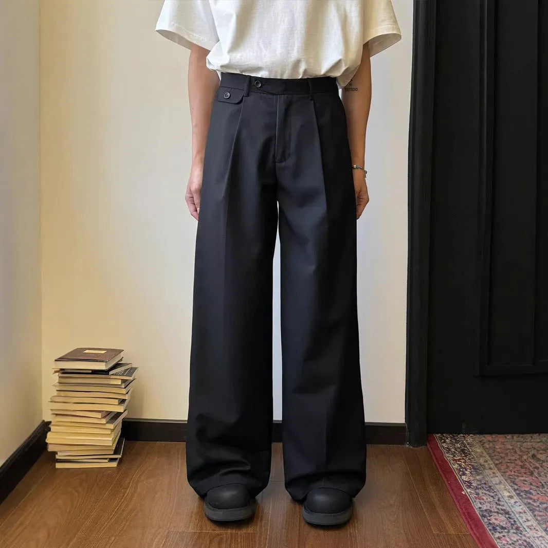Men's straight leg trousers in black or brown with wide-leg casual styling