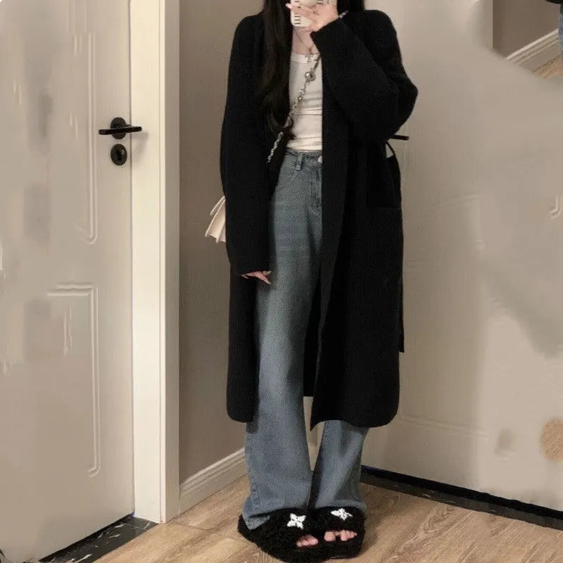 Women's loose grey chenille knitted cardigan with 3D pattern and long sleeves