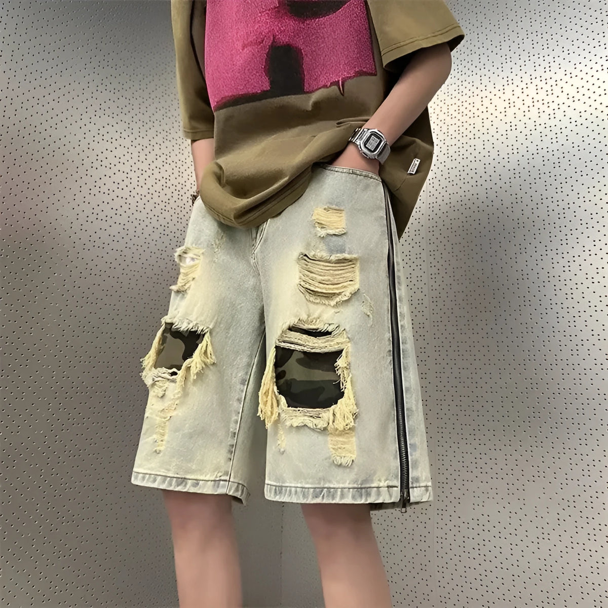 Men's yellow mud camouflage ripped denim shorts with a straight-leg Korean style fit