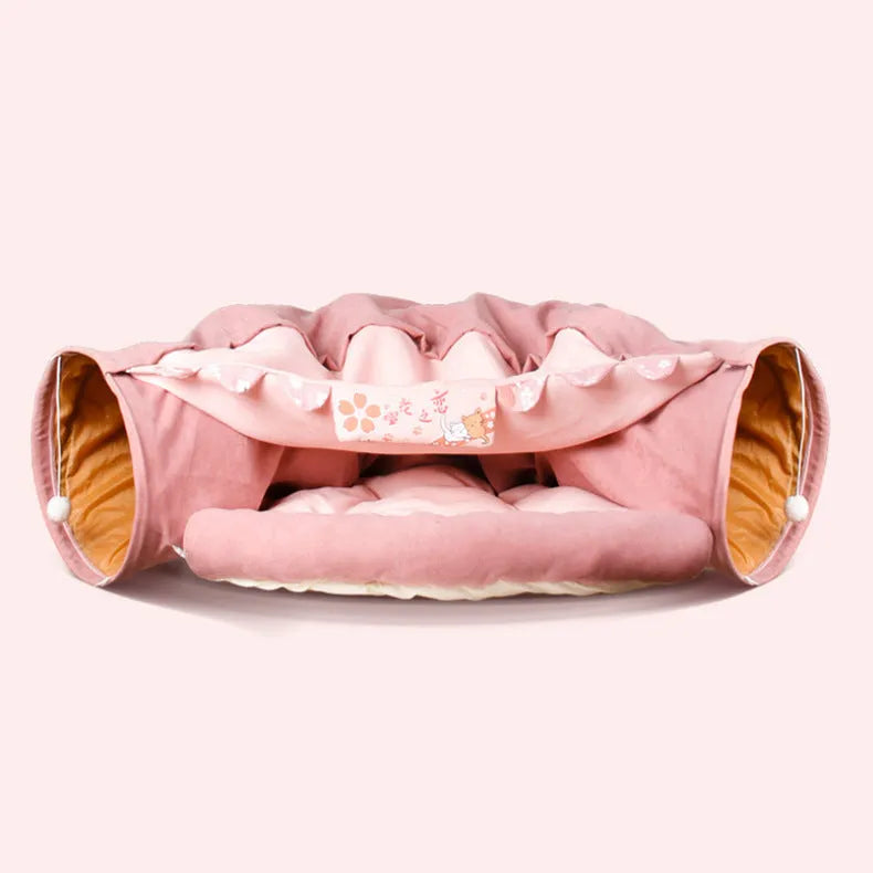 Collapsible cloth cat tunnel in Bar colour, showing dimensions of 45cm by 50cm by 22cm.