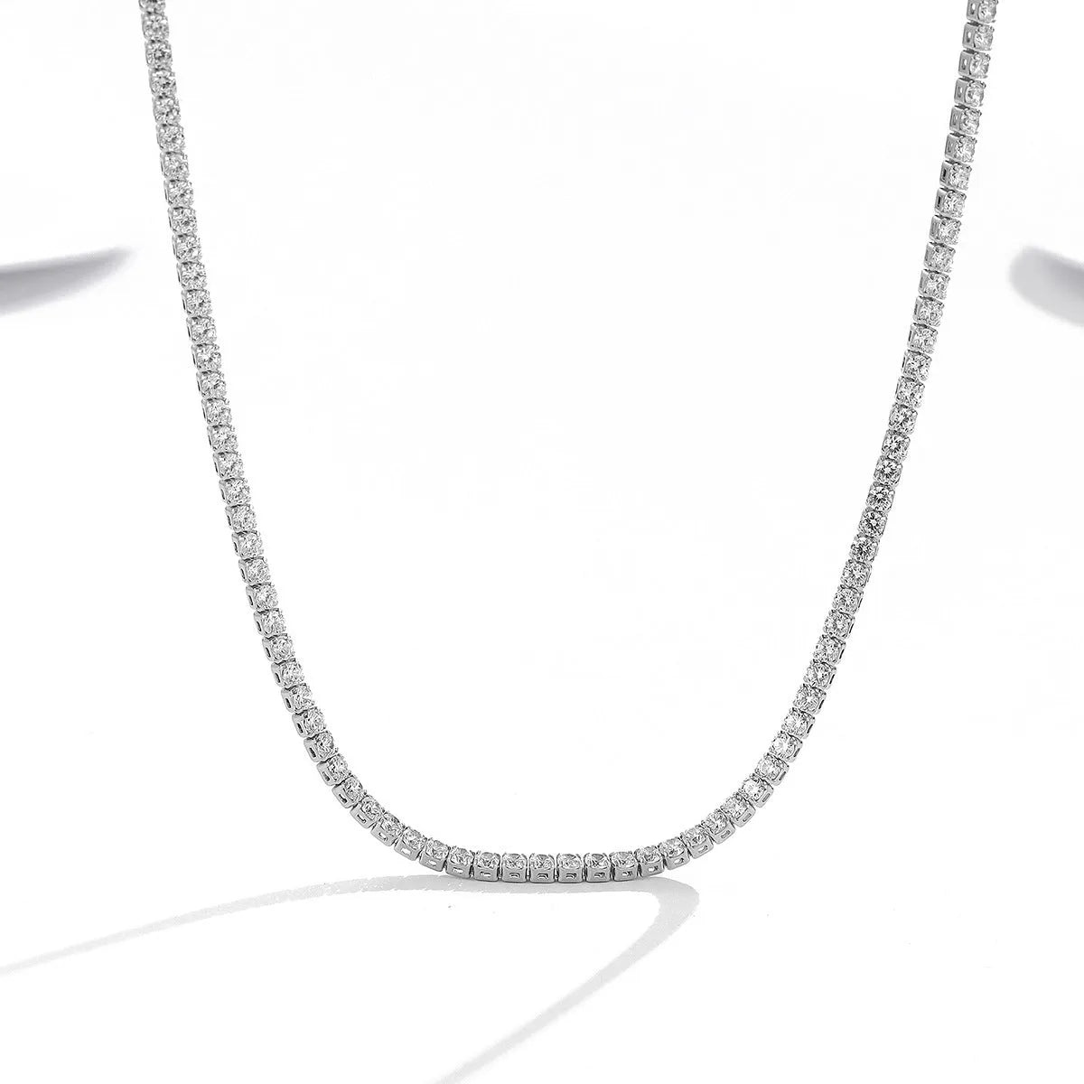 Women's sterling silver 925 necklace with round elements and diamond treatment in silver colour
