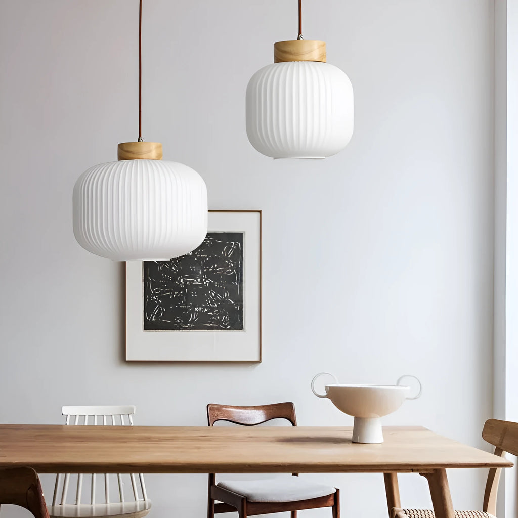 Retro Nordic-style wooden pendant light or art chandelier for a bedroom.