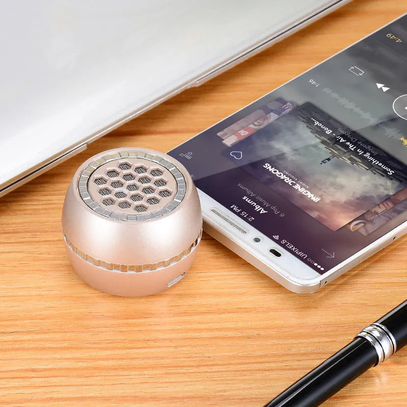 Universal external amplifier speaker in black, gold, or rose gold with USB power input