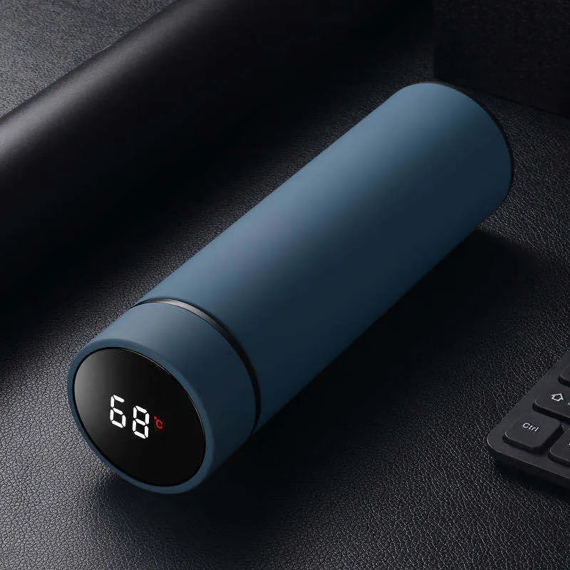 Black stainless steel vacuum water bottle with arrow-shaped mouth, 450ml capacity.