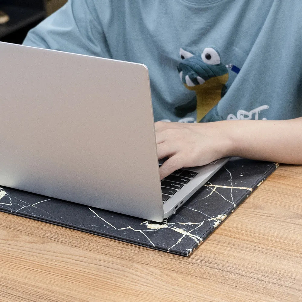 Silicone heat-insulating anti-radiation pad for 11-inch iPad Pro tablet in multiple colours.