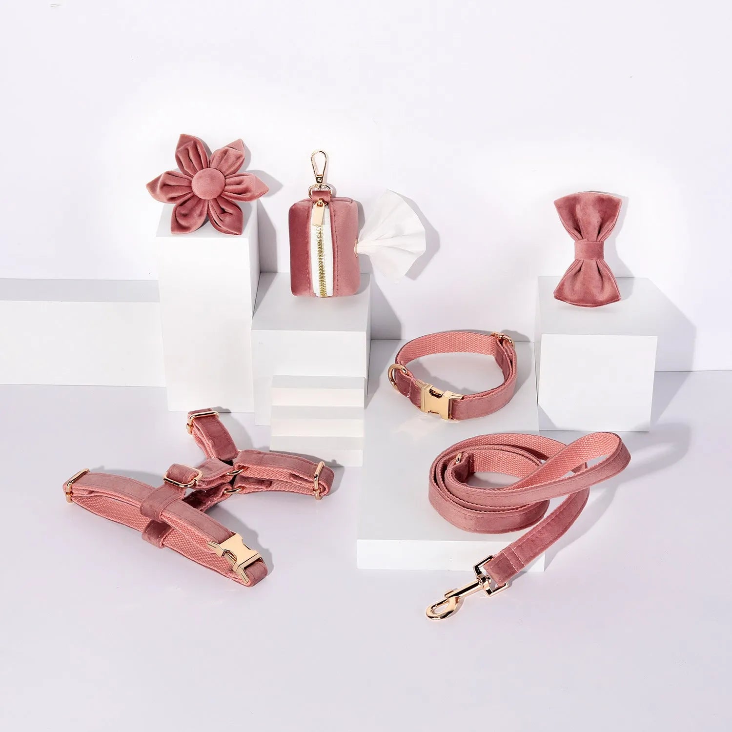 Classic velvet soft pet collar and traction rope set with chest strap, bow tie, flower and toilet bag accessories
