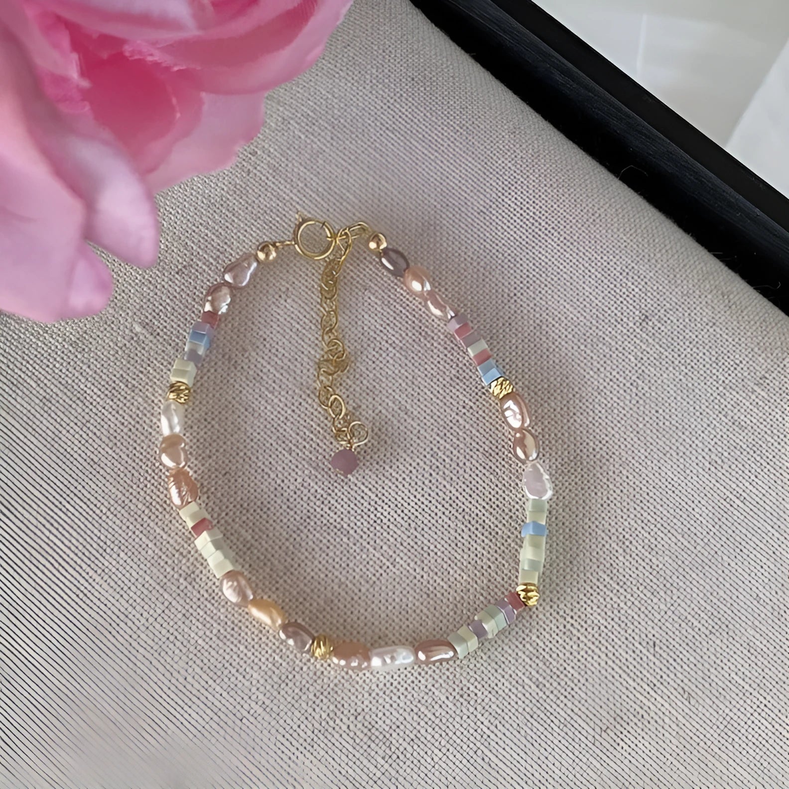 Women's natural pearl bracelet and necklace set with 14K gold plating and purple silver pearls