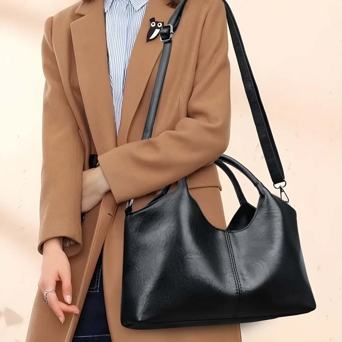Soft genuine leather women's cross-body bag with large capacity in various colours