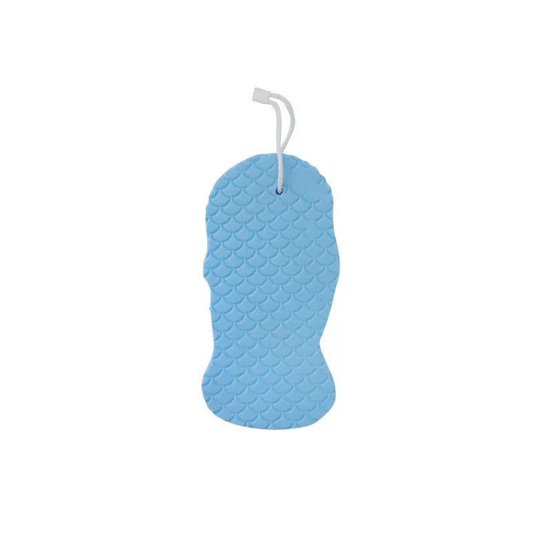 3D fish scale pattern bath sponge in white, grey, pink or light blue colours for body exfoliation