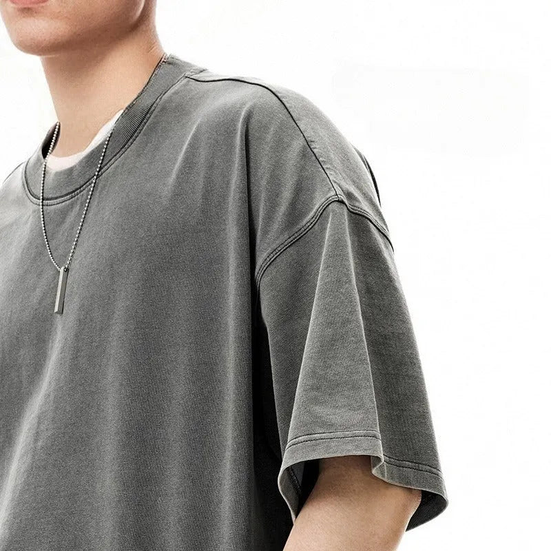 Men's vintage washed-out cotton T-shirt in khaki light colour with loose fit and drop-shoulder sleeves