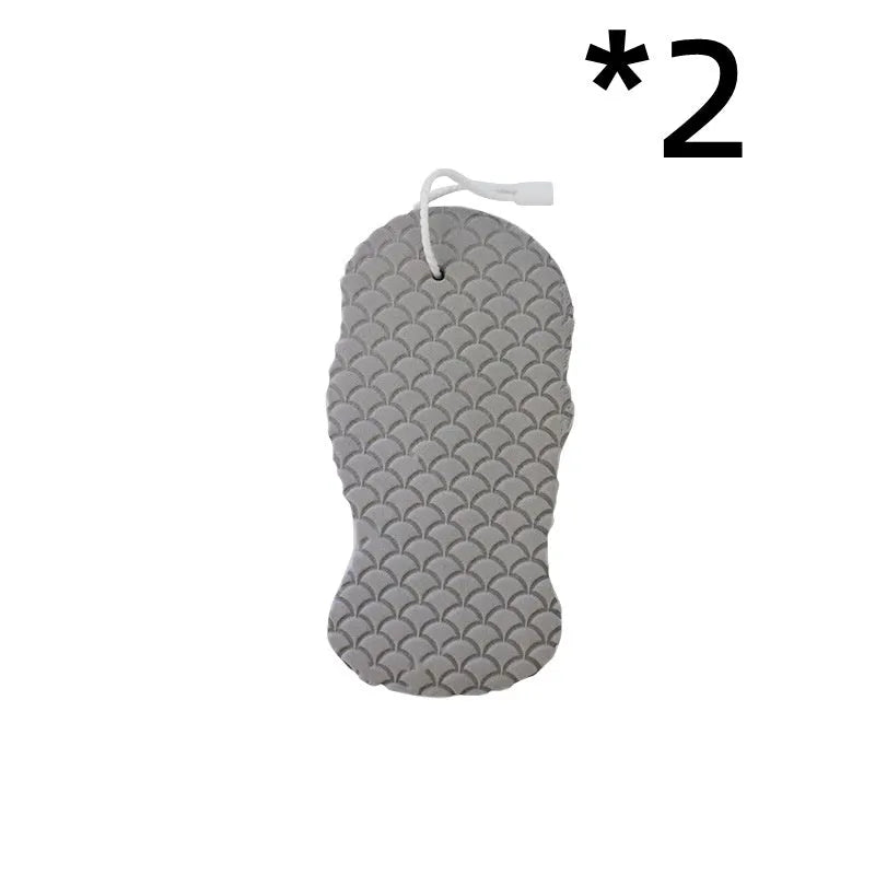3D fish scale pattern bath sponge in white, grey, pink or light blue colours for body exfoliation