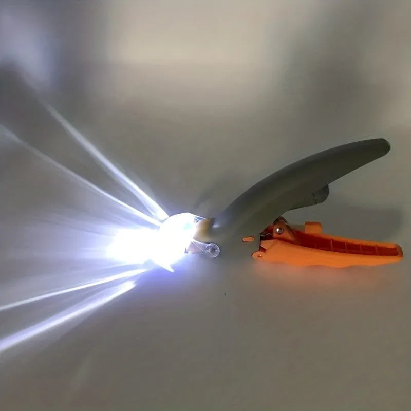 Yellow LED pet nail trimmer with magnifying glass and built-in nail catcher for dogs and cats