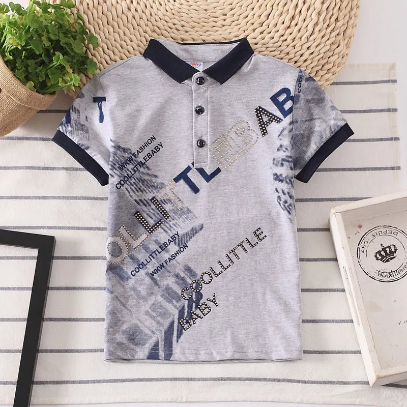 Boy's short sleeve cotton t-shirt in solid colour with lapel collar.
